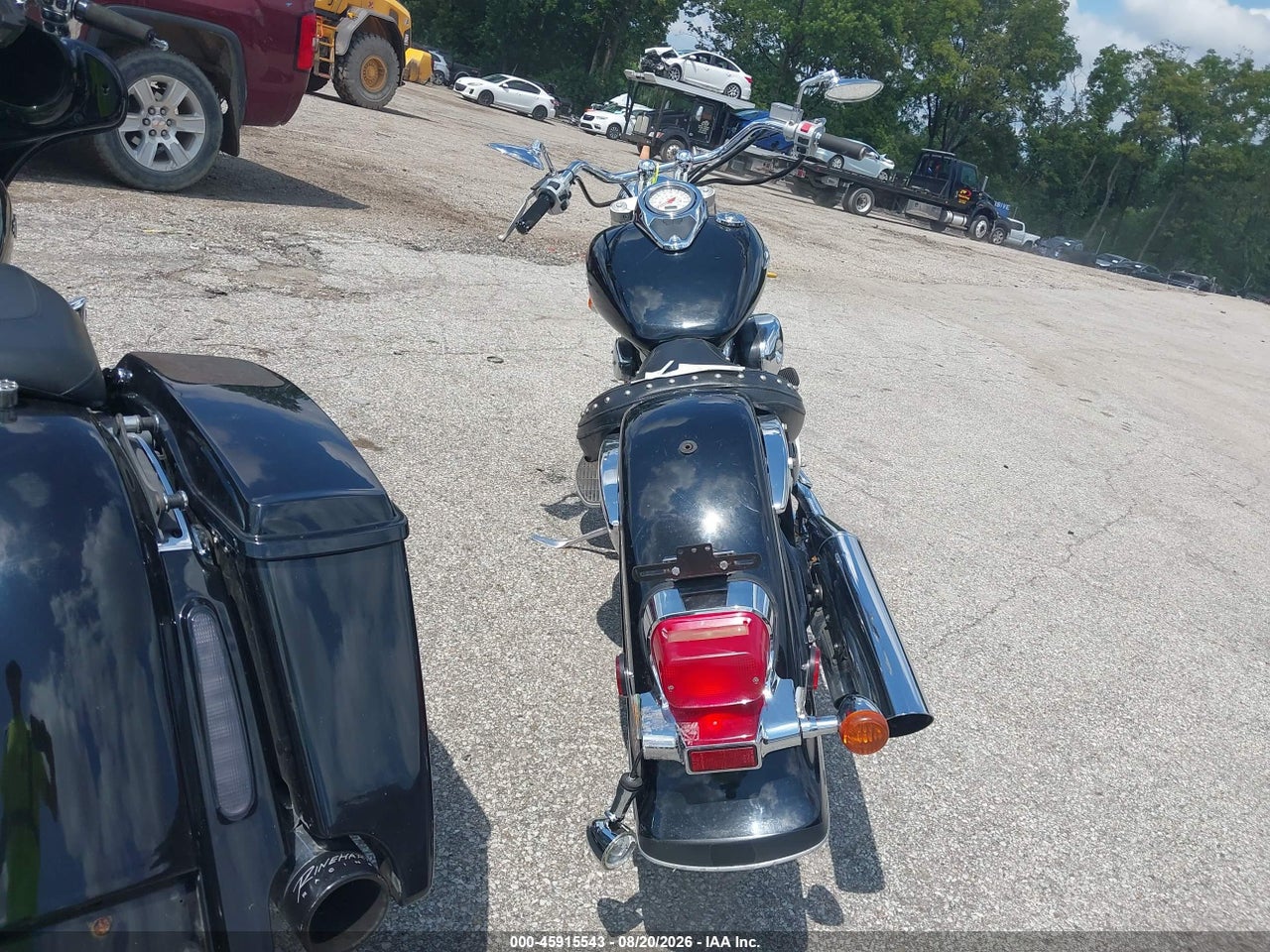 JS1VS55A252****** · 2005 SUZUKI C50   · 6/11