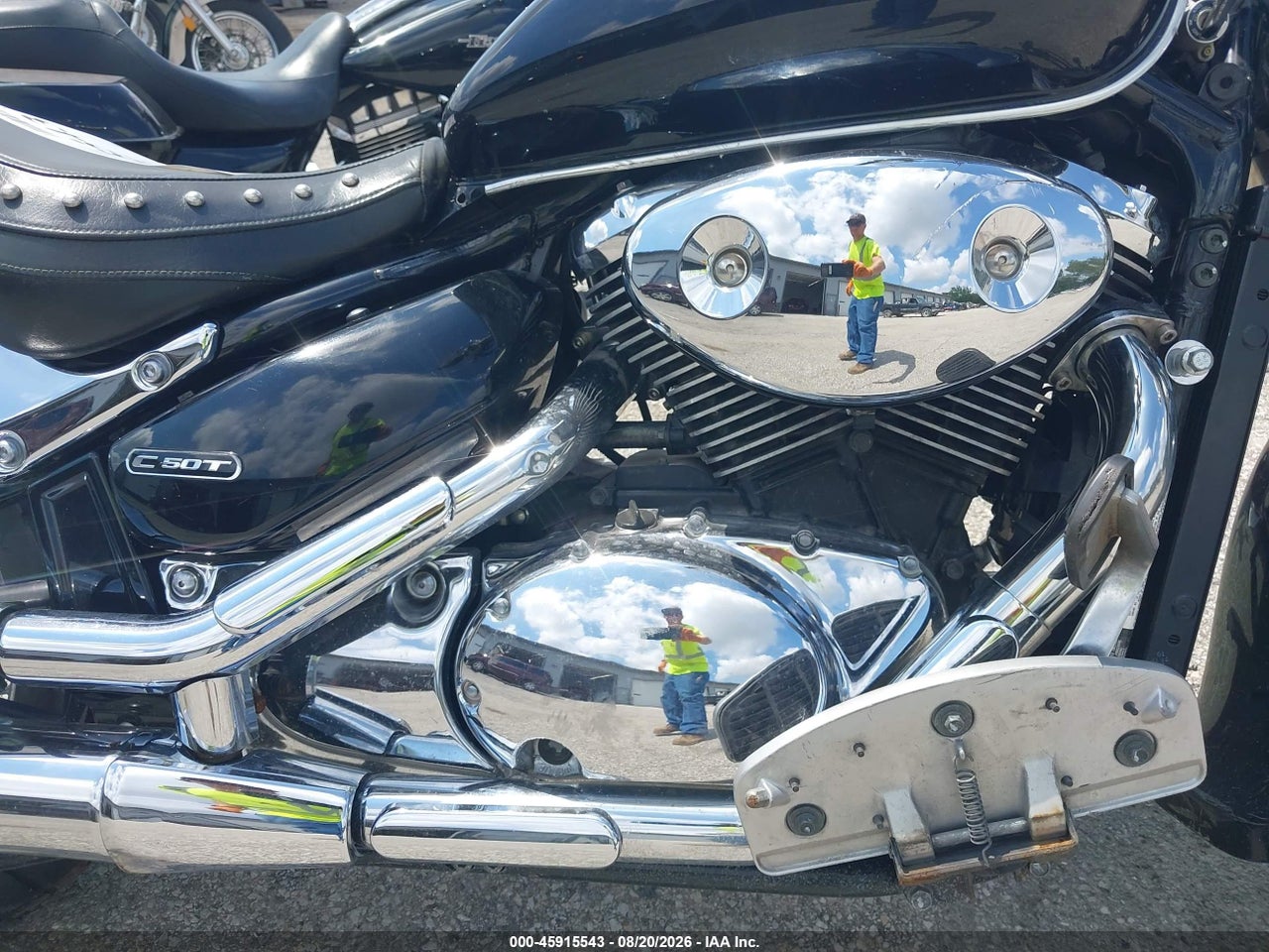 JS1VS55A252****** · 2005 SUZUKI C50   · 8/11