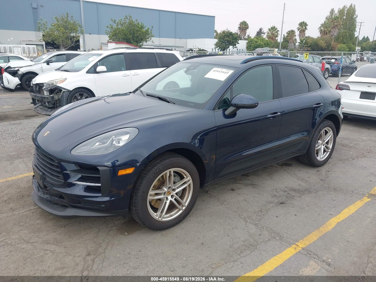 2019 PORSCHE MACAN S · 2/11