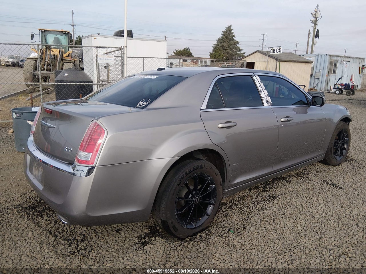 2014 CHRYSLER 300 · 4/11