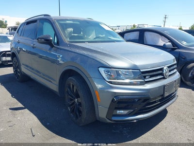 3VV3B7AX2LM****** · 2020 VOLKSWAGEN TIGUAN 2.0T SE/2.0T SE R-LINE BLACK/2.0T SEL
