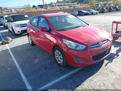 KMHCT5AE2HU****** · 2017 HYUNDAI ACCENT SE