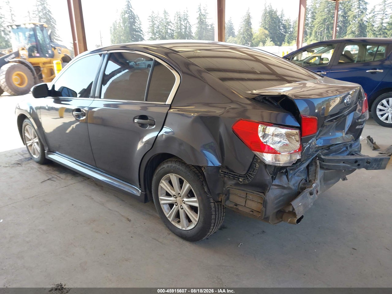 2010 SUBARU LEGACY 2.5I PREMIUM · 3/11
