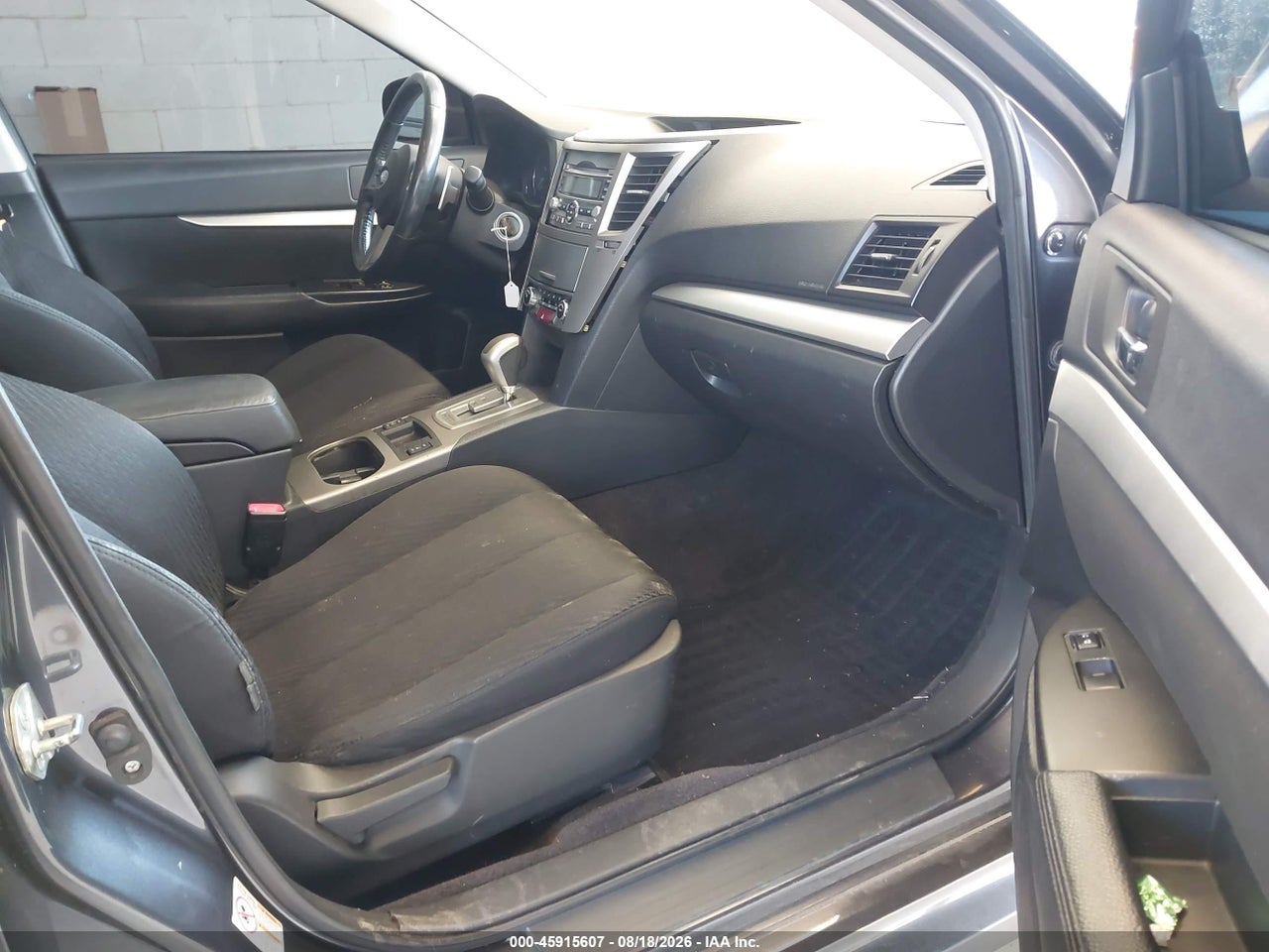 2010 SUBARU LEGACY 2.5I PREMIUM · 5/11