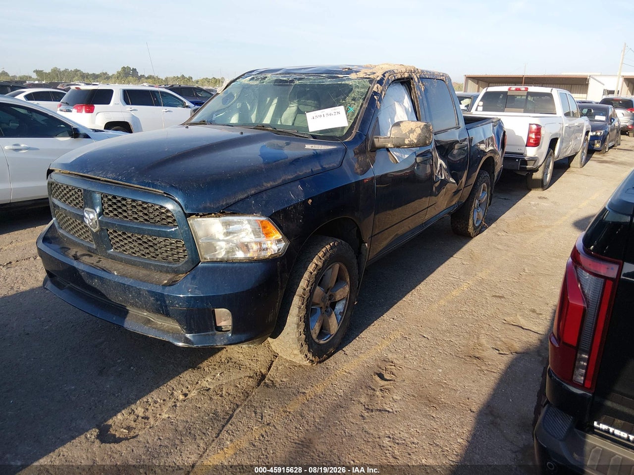 2019 RAM 1500 CLASSIC EXPRESS  4X4 5'7 BOX · 2/11