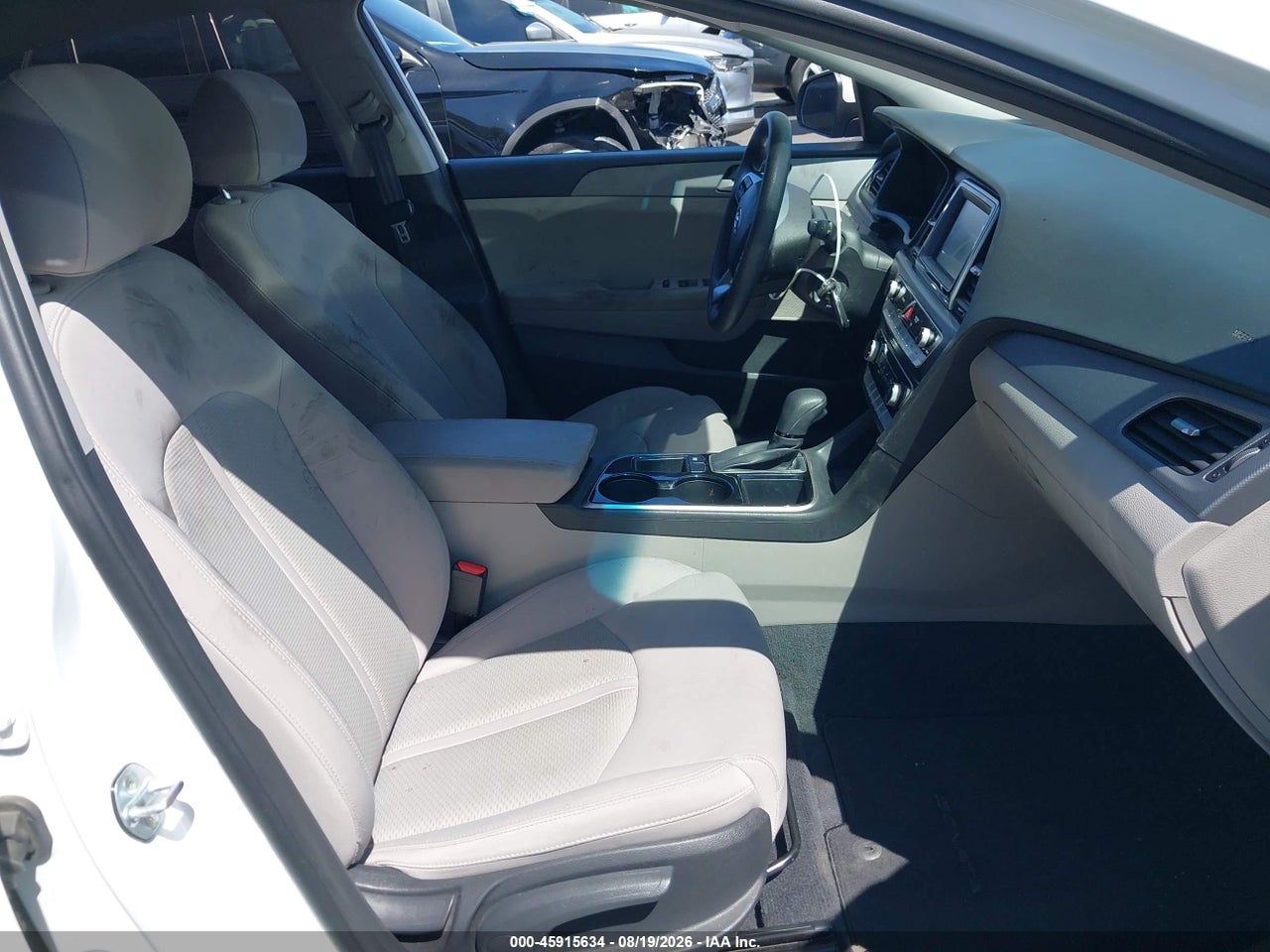 2018 HYUNDAI SONATA SE · 5/11
