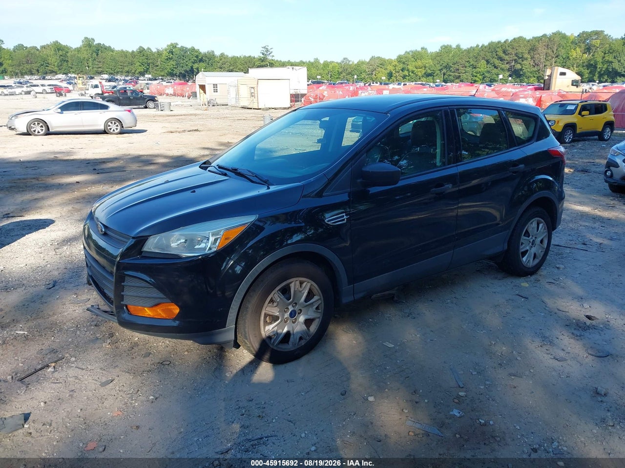 2016 FORD ESCAPE S · 2/11