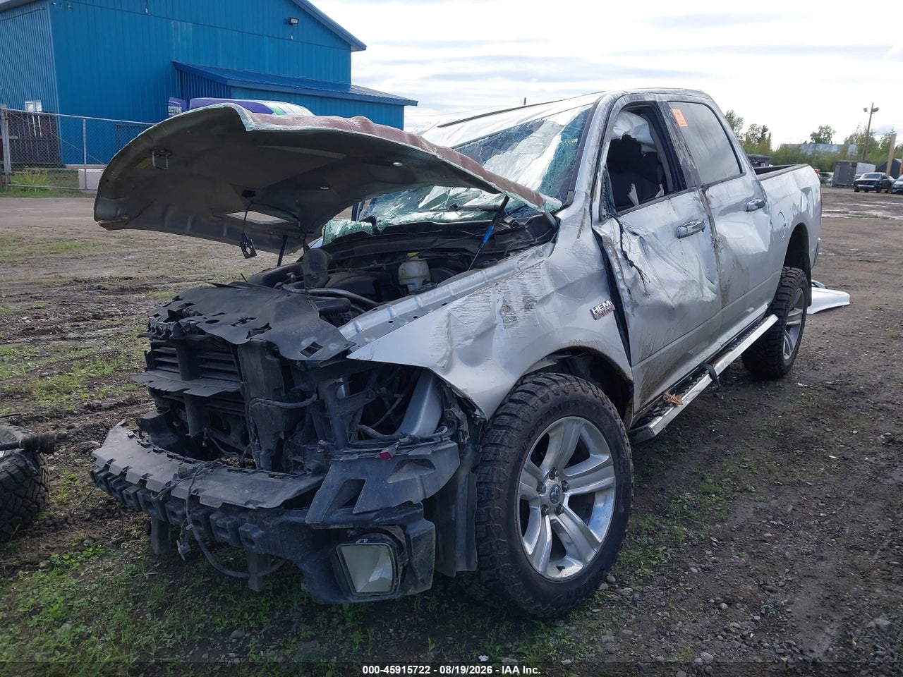2014 RAM 1500 SPORT · 2/10