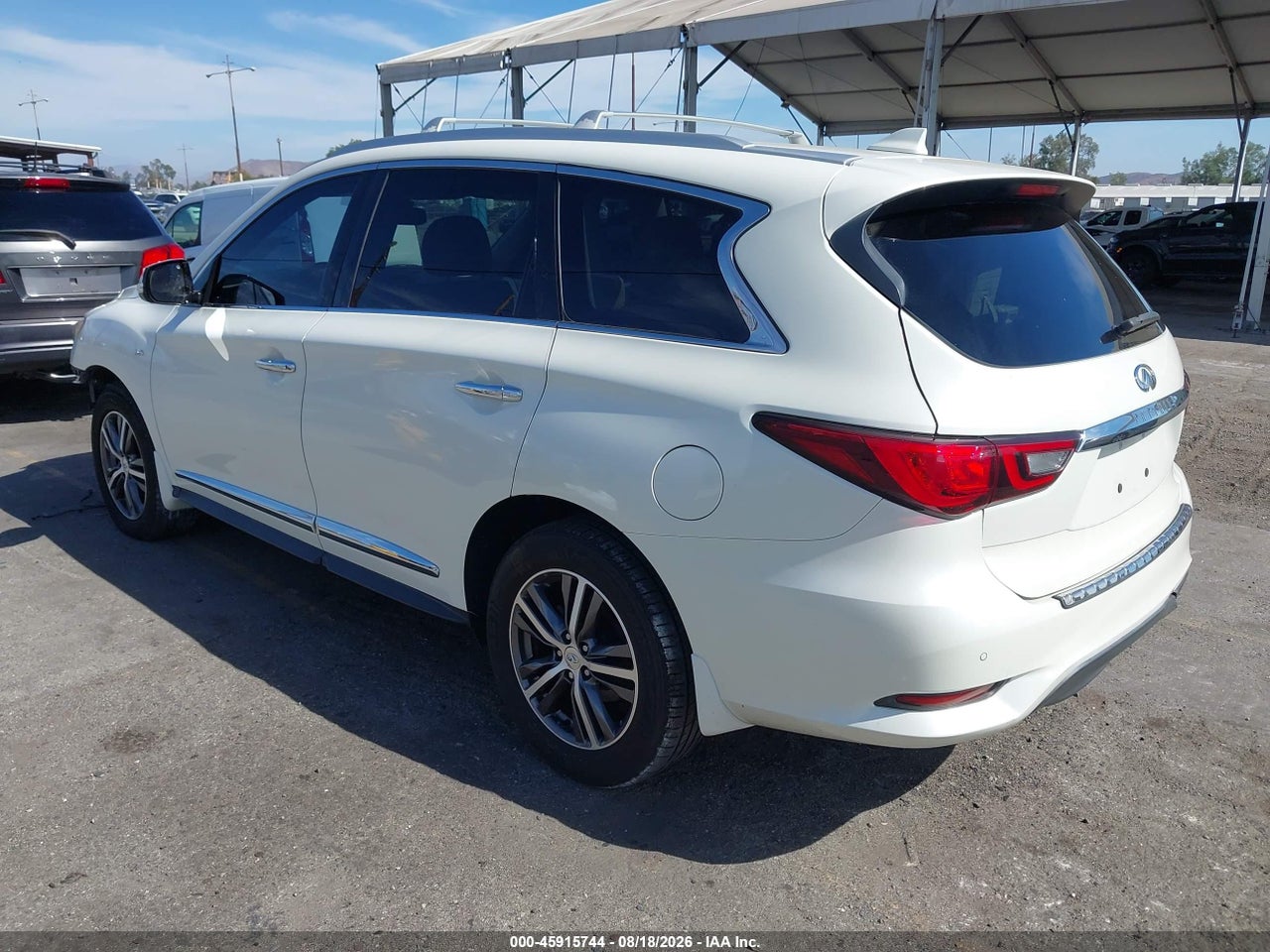 2019 INFINITI QX60 LUXE · 3/11