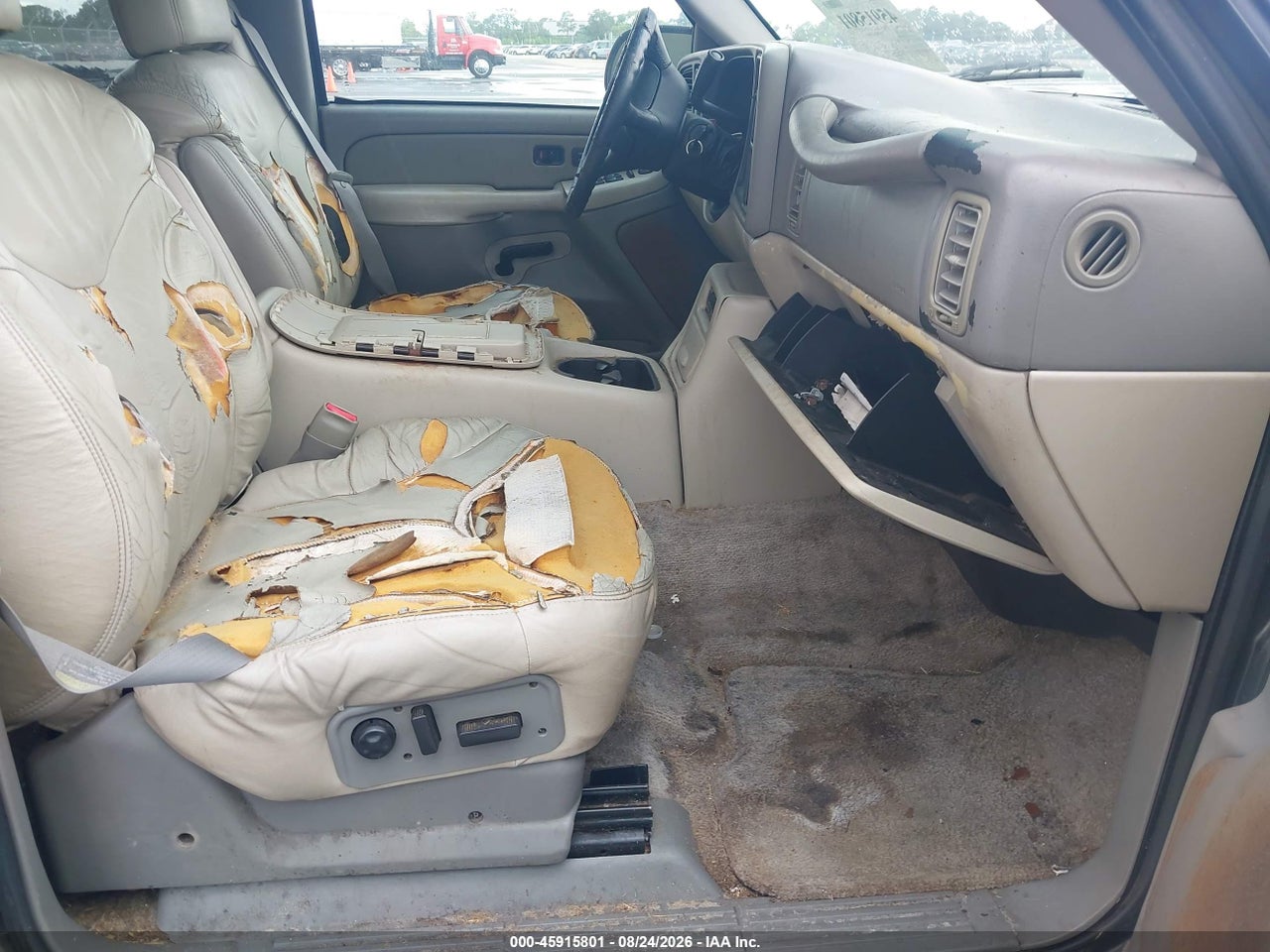 2001 GMC YUKON XL 1500 SLT · 5/11