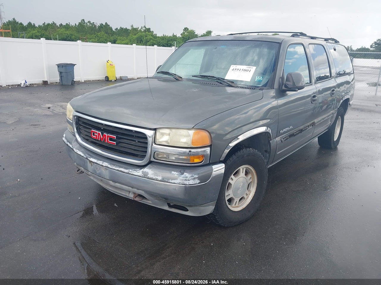 2001 GMC YUKON XL 1500 SLT · 2/11