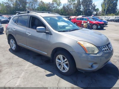 2013 NISSAN ROGUE SV