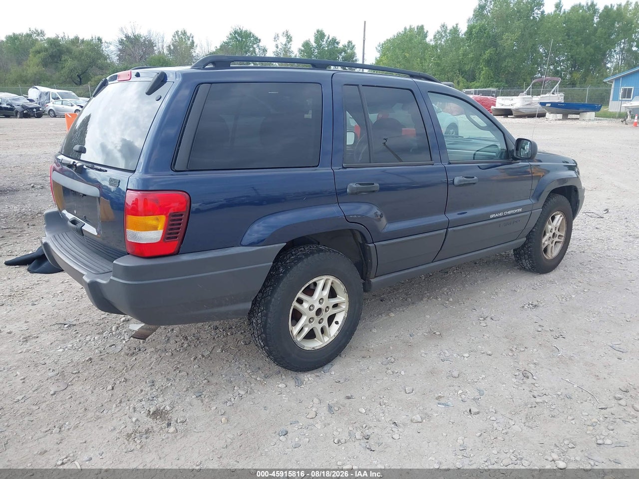 2004 JEEP GRAND CHEROKEE LAREDO · 4/11