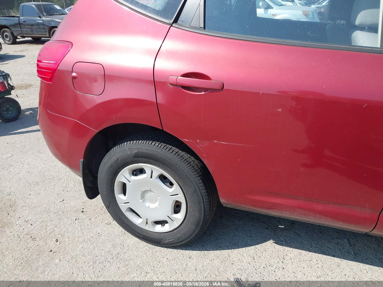 2009 NISSAN ROGUE S · 6/11