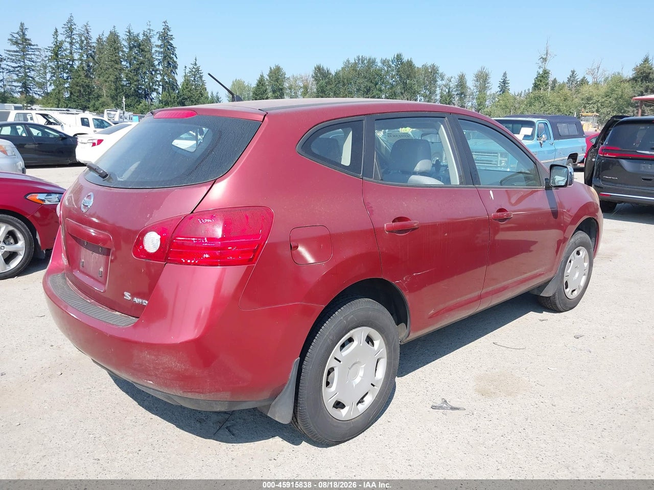 2009 NISSAN ROGUE S · 4/11