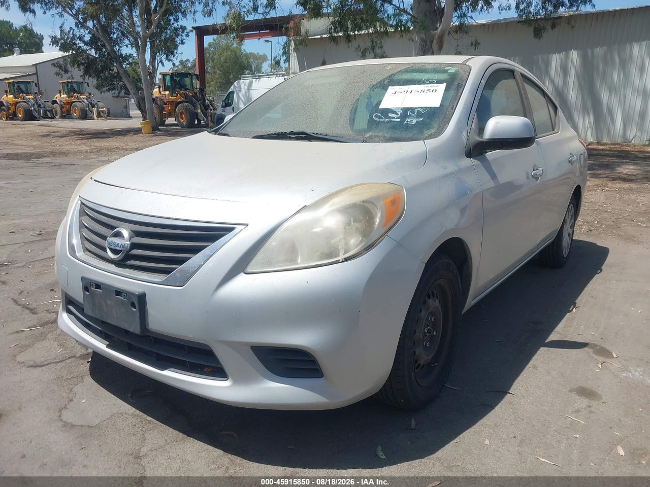 2013 NISSAN VERSA 1.6 SV · 2/11