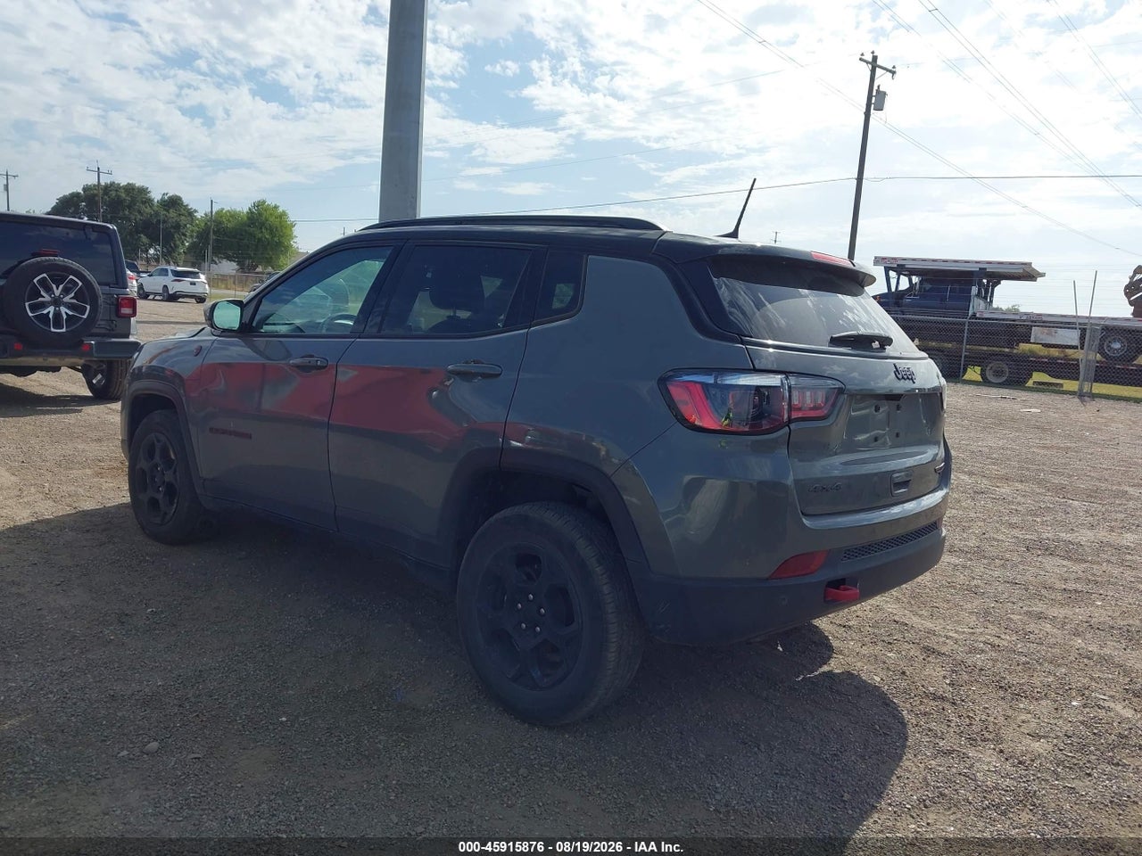 2023 JEEP COMPASS TRAILHAWK 4X4 · 3/11