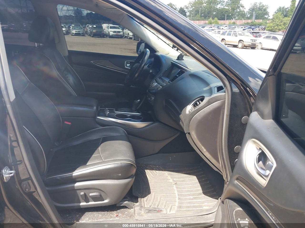 2017 INFINITI QX60   · 5/11