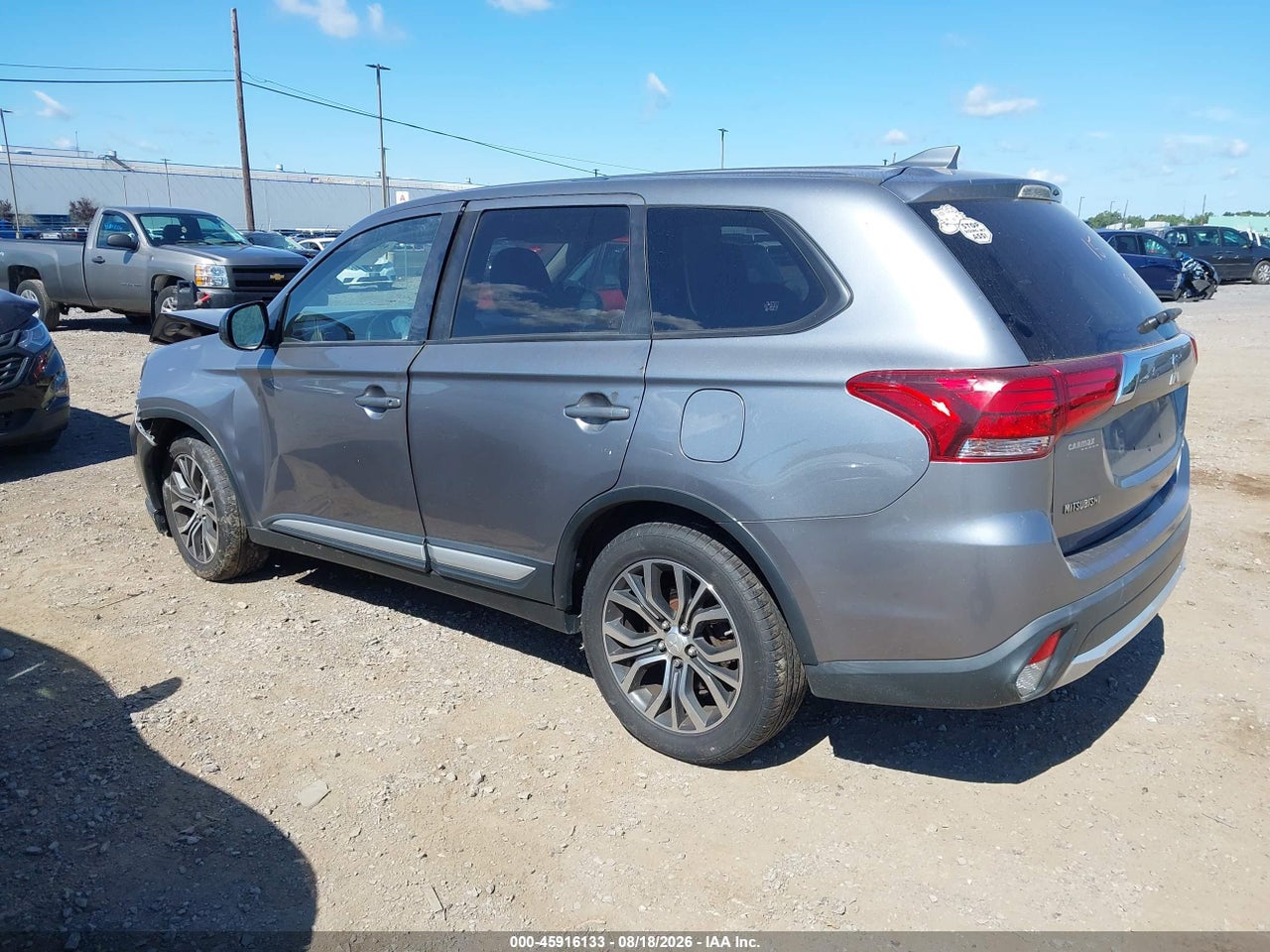 2017 MITSUBISHI OUTLANDER ES · 3/10