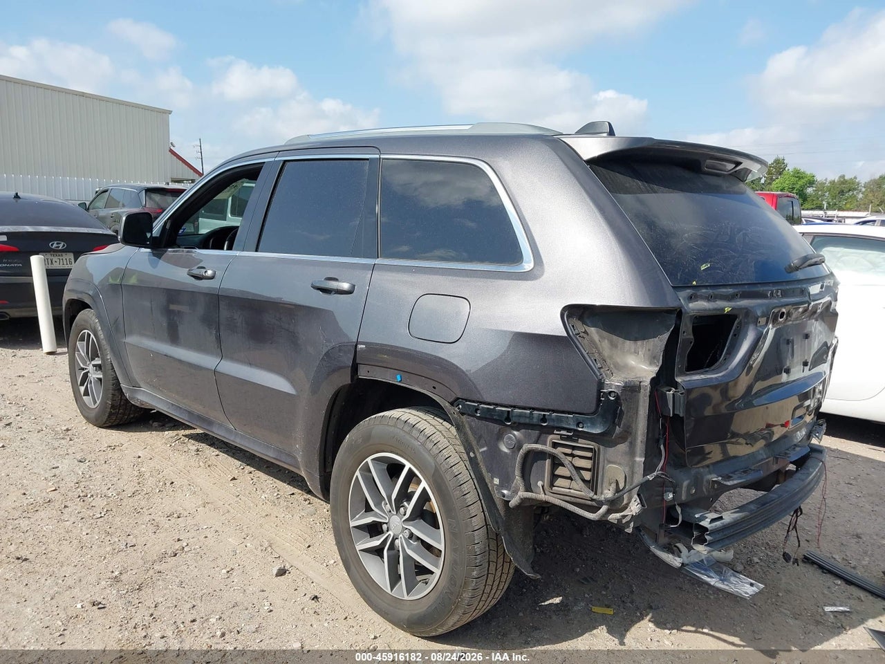 2018 JEEP GRAND CHEROKEE LAREDO E 4X2 · 3/11