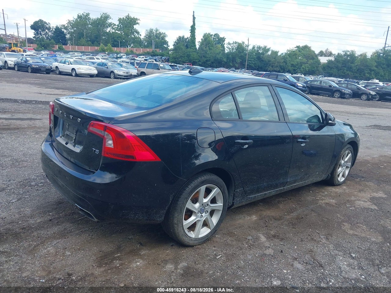 2015 VOLVO S60 T5 · 4/11