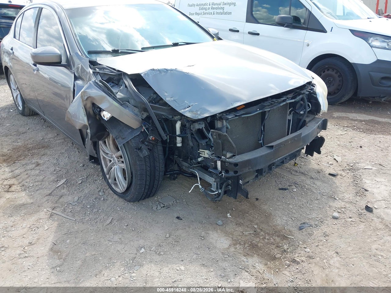 2010 INFINITI G37   · 6/10