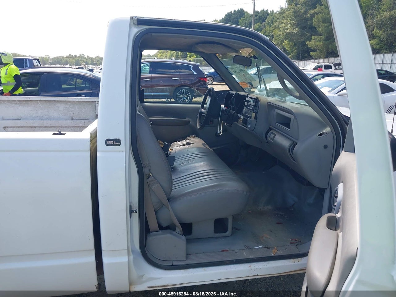 2000 GMC SIERRA 2500 CLASSIC SL · 5/11