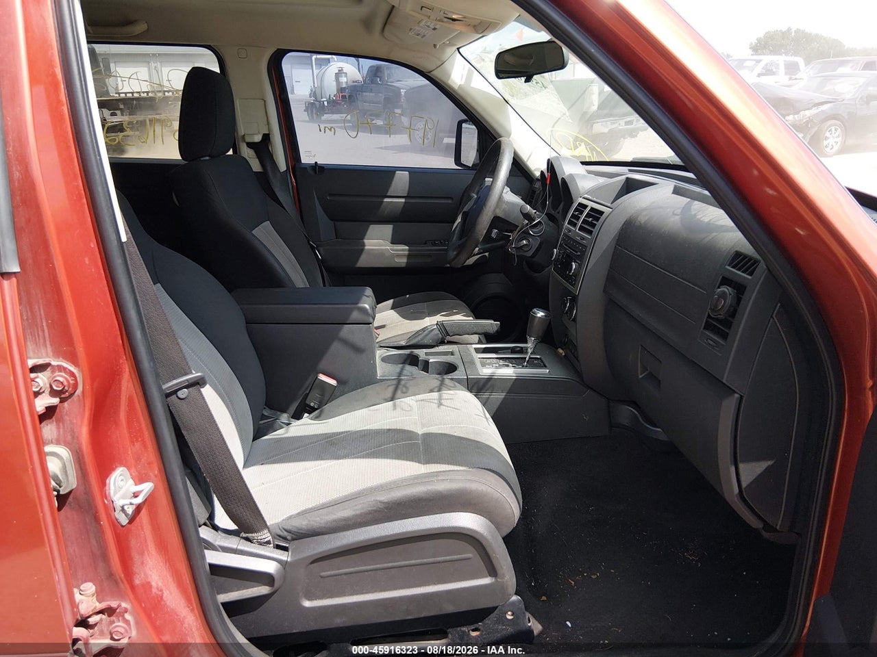 2008 DODGE NITRO SXT · 5/11