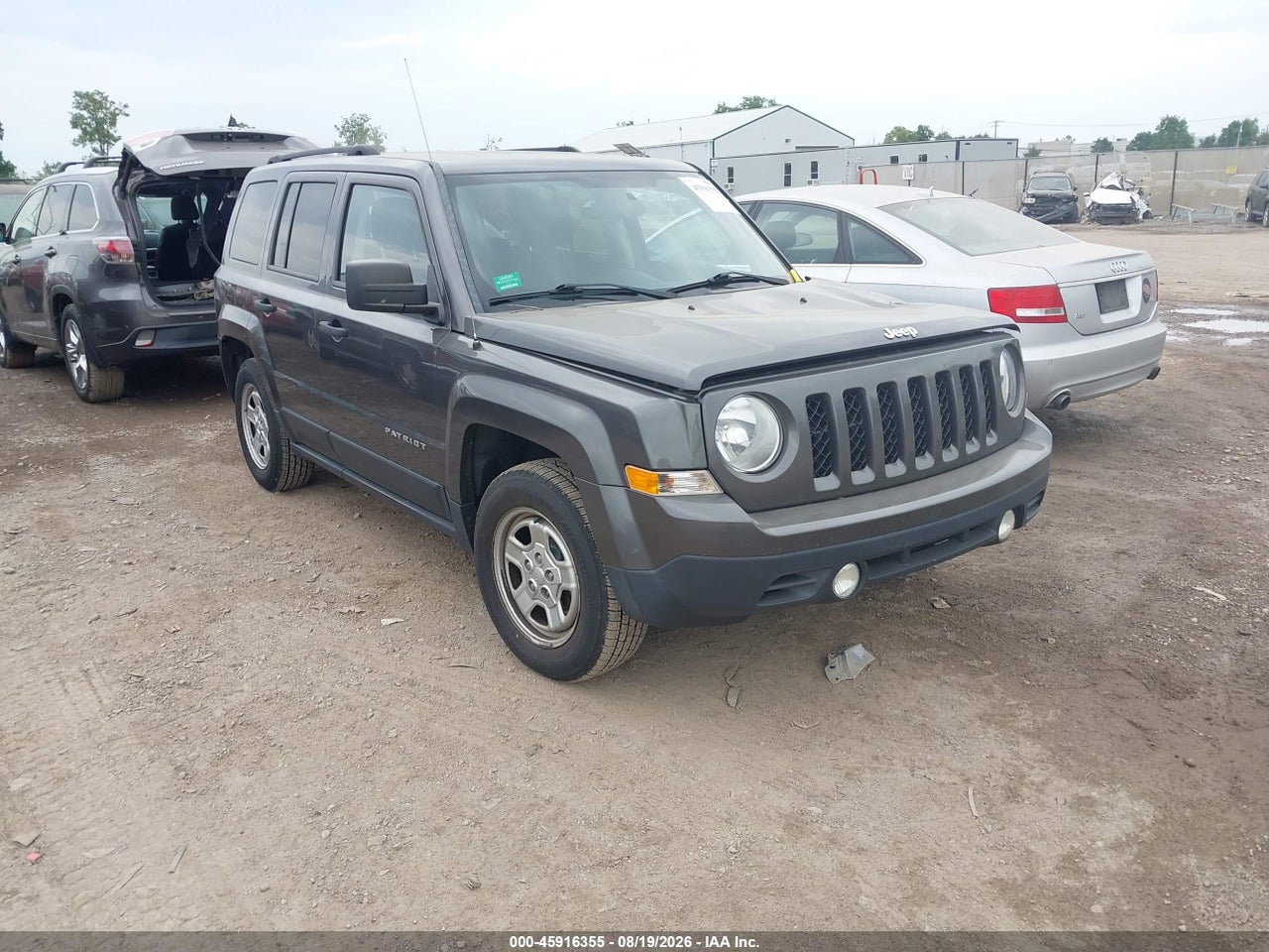 1C4NJPBB8FD****** · 2015 JEEP PATRIOT SPORT