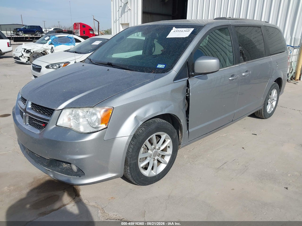 2019 DODGE GRAND CARAVAN SXT · 2/11