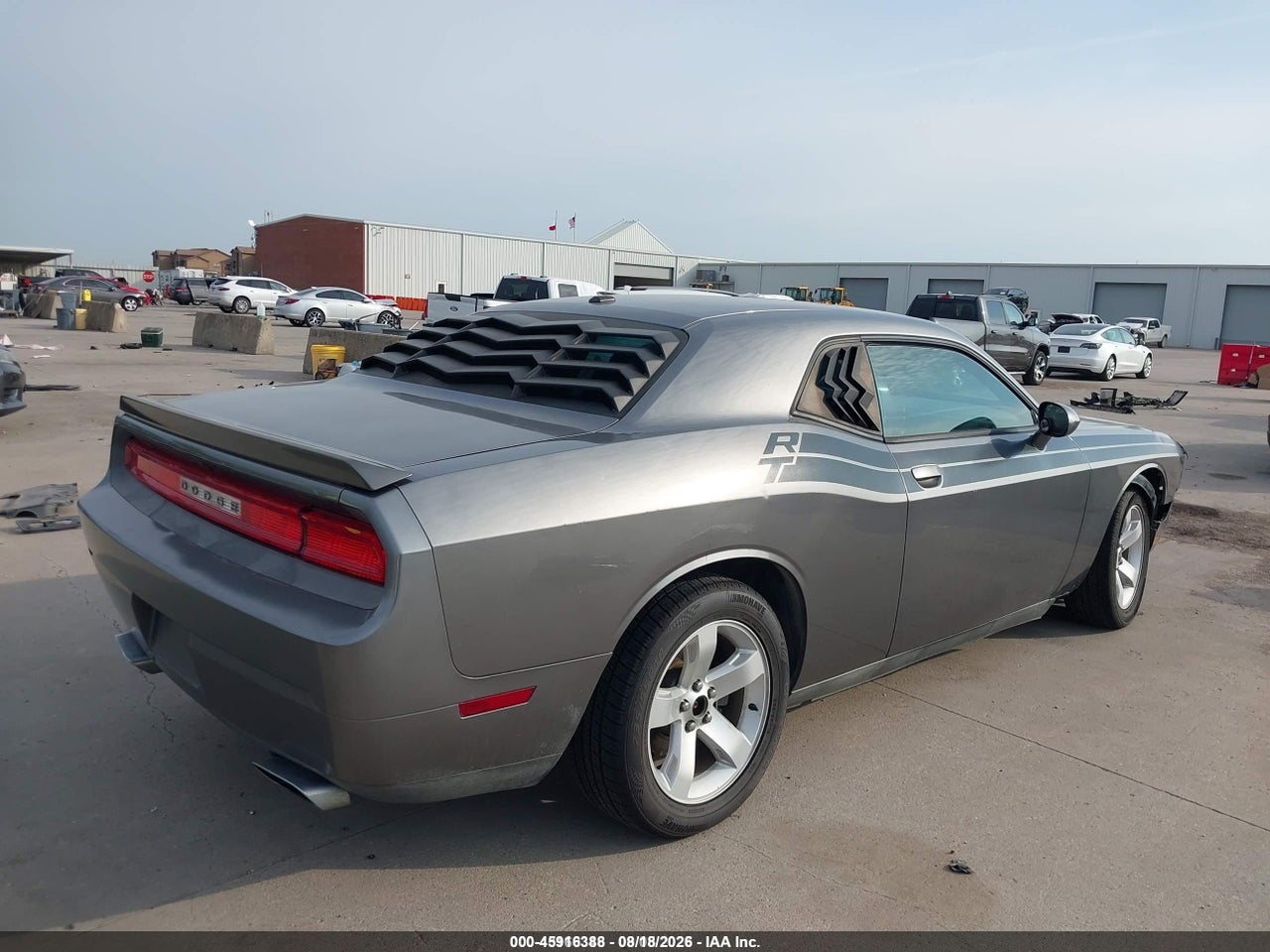 2011 DODGE CHALLENGER R/T · 4/11