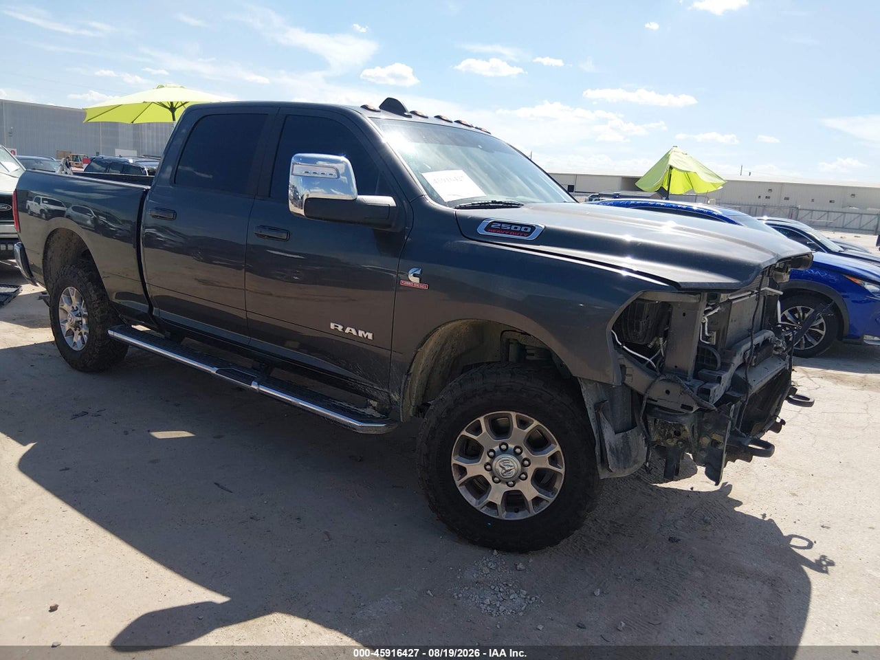 3C6UR5FL1RG****** · 2024 RAM 2500 LARAMIE  4X4 6'4 BOX