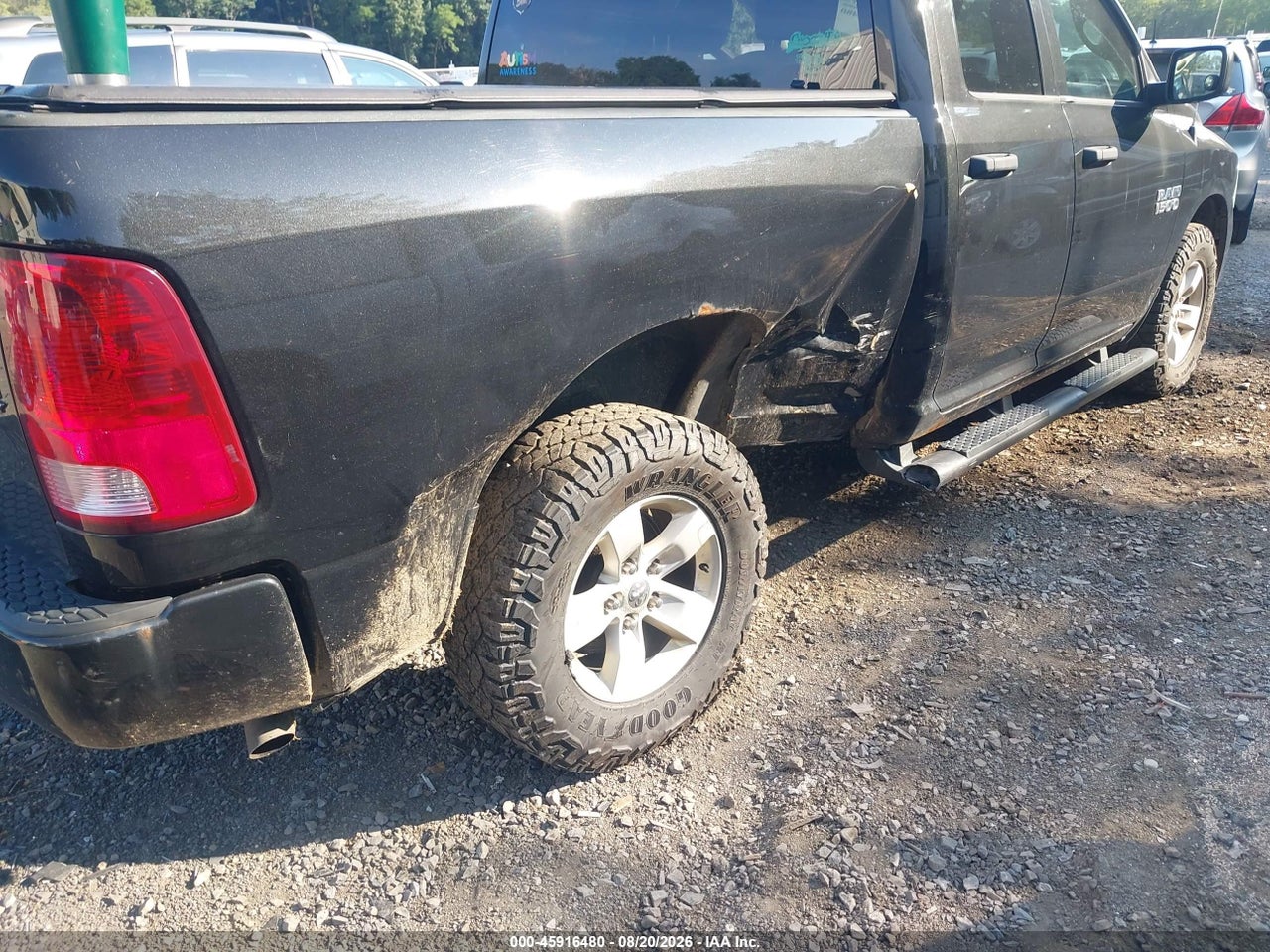 2018 RAM 1500 EXPRESS  4X4 6'4 BOX · 6/11