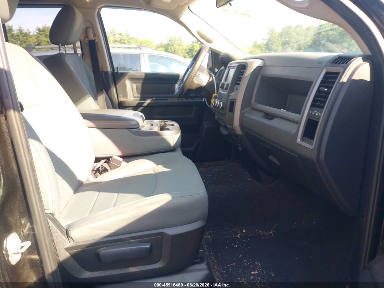 2018 RAM 1500 EXPRESS  4X4 6'4 BOX · 5/11
