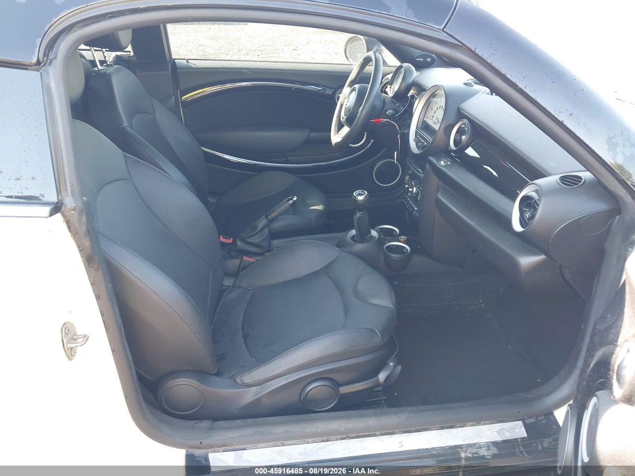 2012 MINI COOPER S   · 5/11