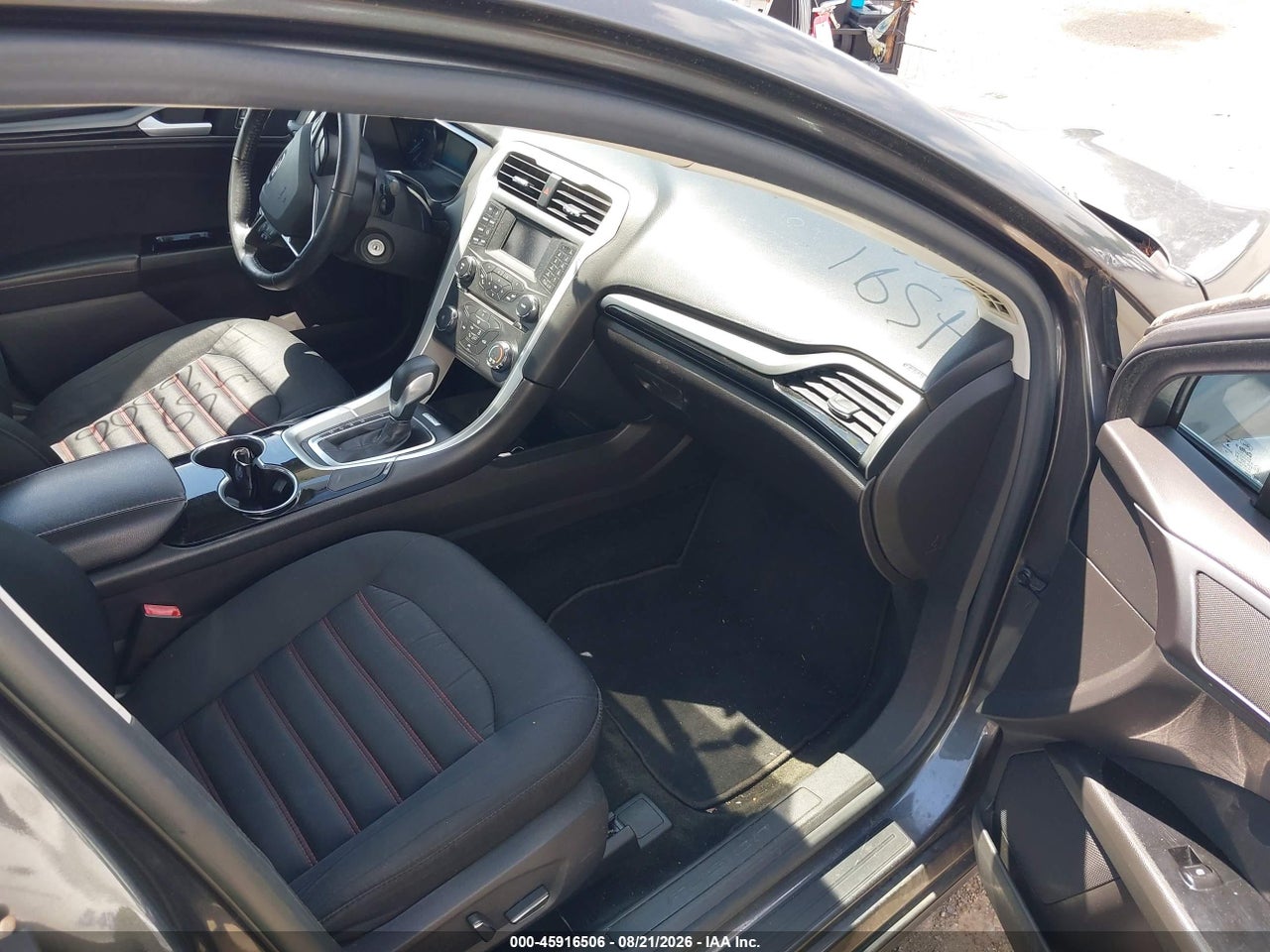 2016 FORD FUSION SE · 5/11
