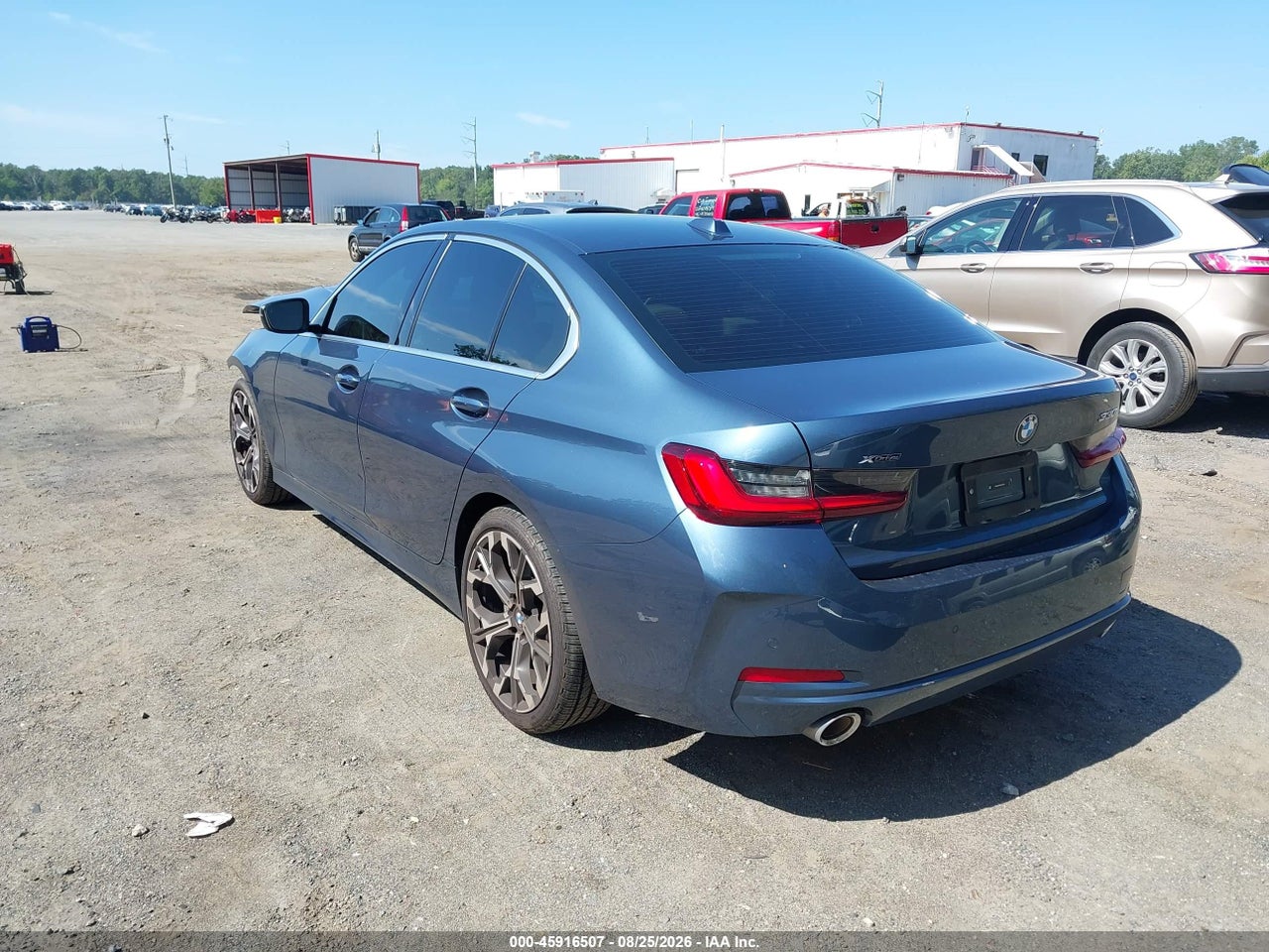 2025 BMW 330I XDRIVE · 3/11