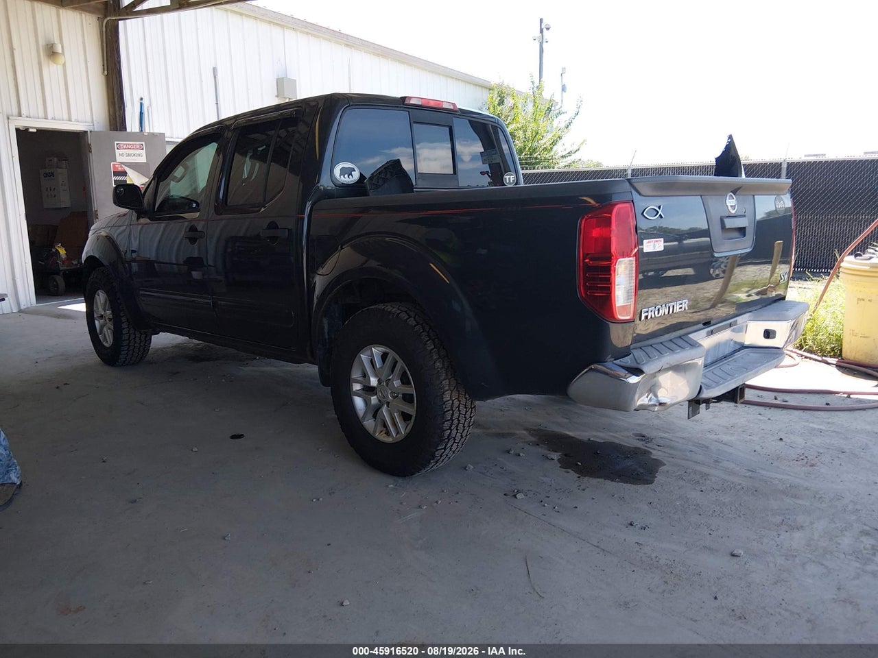 2015 NISSAN FRONTIER SV · 3/11
