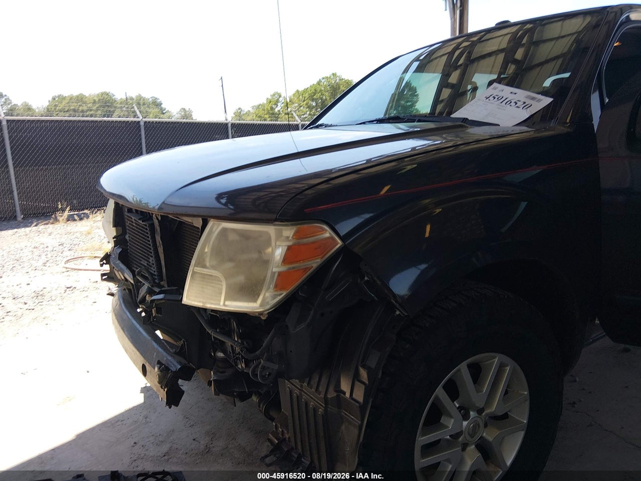 2015 NISSAN FRONTIER SV · 6/11