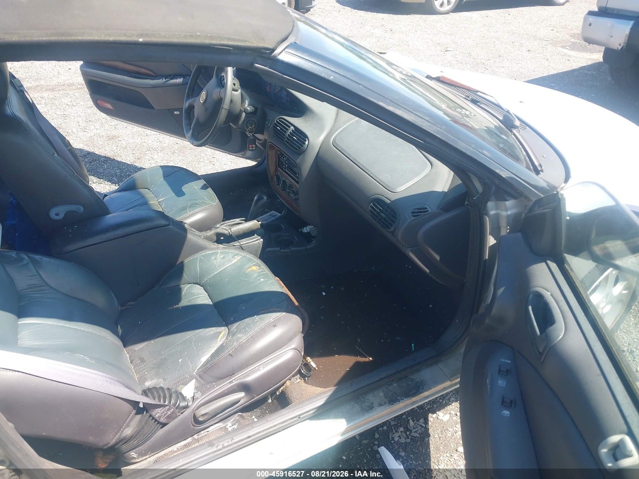 2000 CHRYSLER SEBRING JXI · 5/11