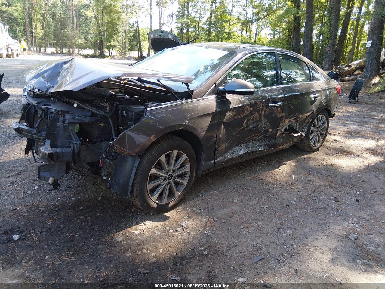 2016 HYUNDAI SONATA LIMITED · 2/10