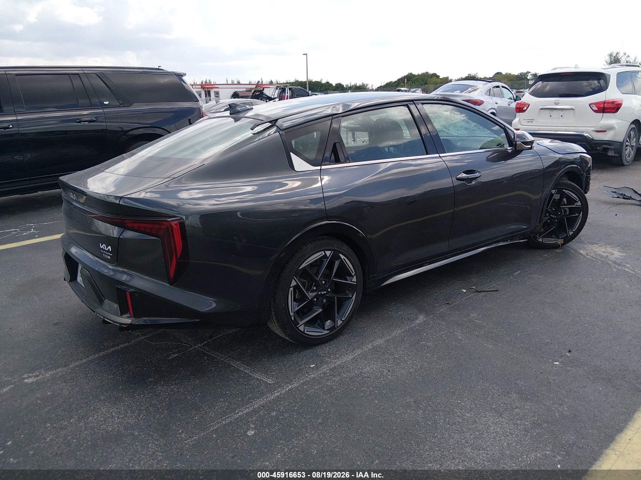 2025 KIA K4 GT-LINE · 4/11