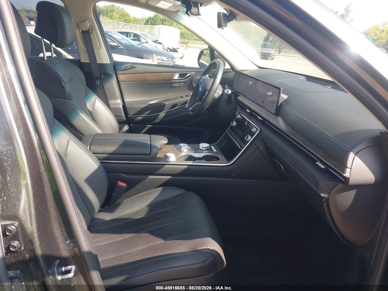 2025 GENESIS GV80 2.5T ADVANCED AWD · 5/11
