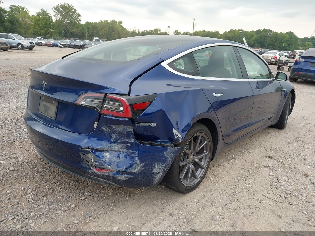 2019 TESLA MODEL 3 LONG RANGE/MID RANGE/STANDARD RANGE/STANDARD RANGE PLUS · 6/9
