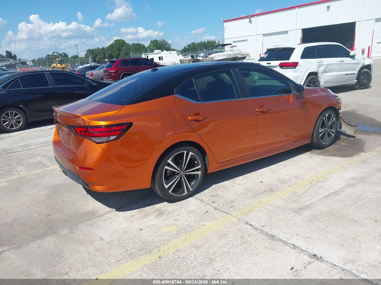 2021 NISSAN SENTRA SR XTRONIC CVT · 4/11