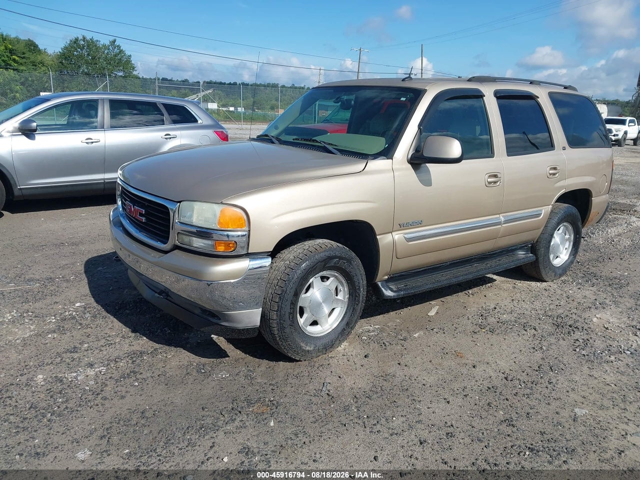 2005 GMC YUKON SLT · 2/11