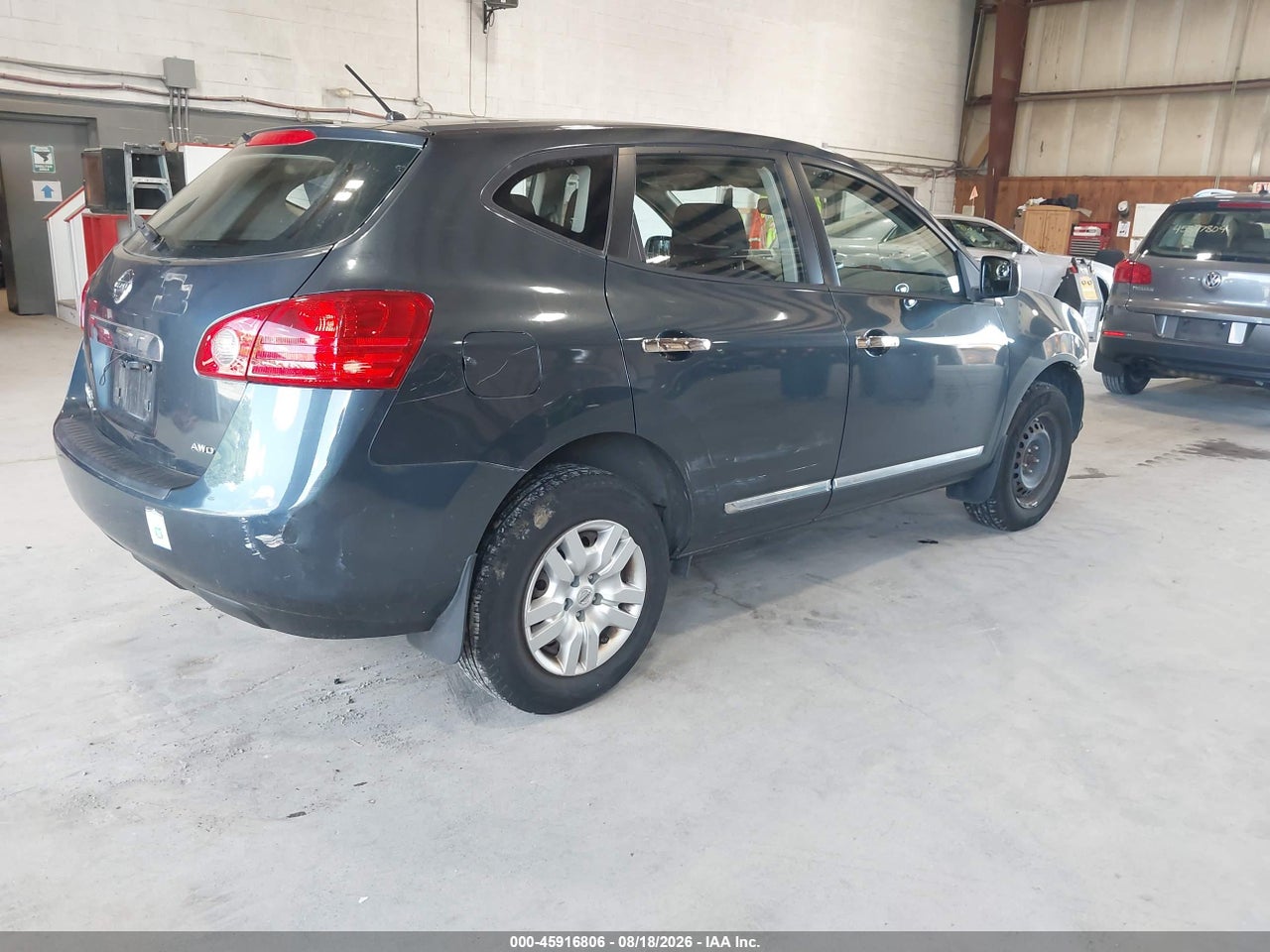 2014 NISSAN ROGUE SELECT S · 4/11