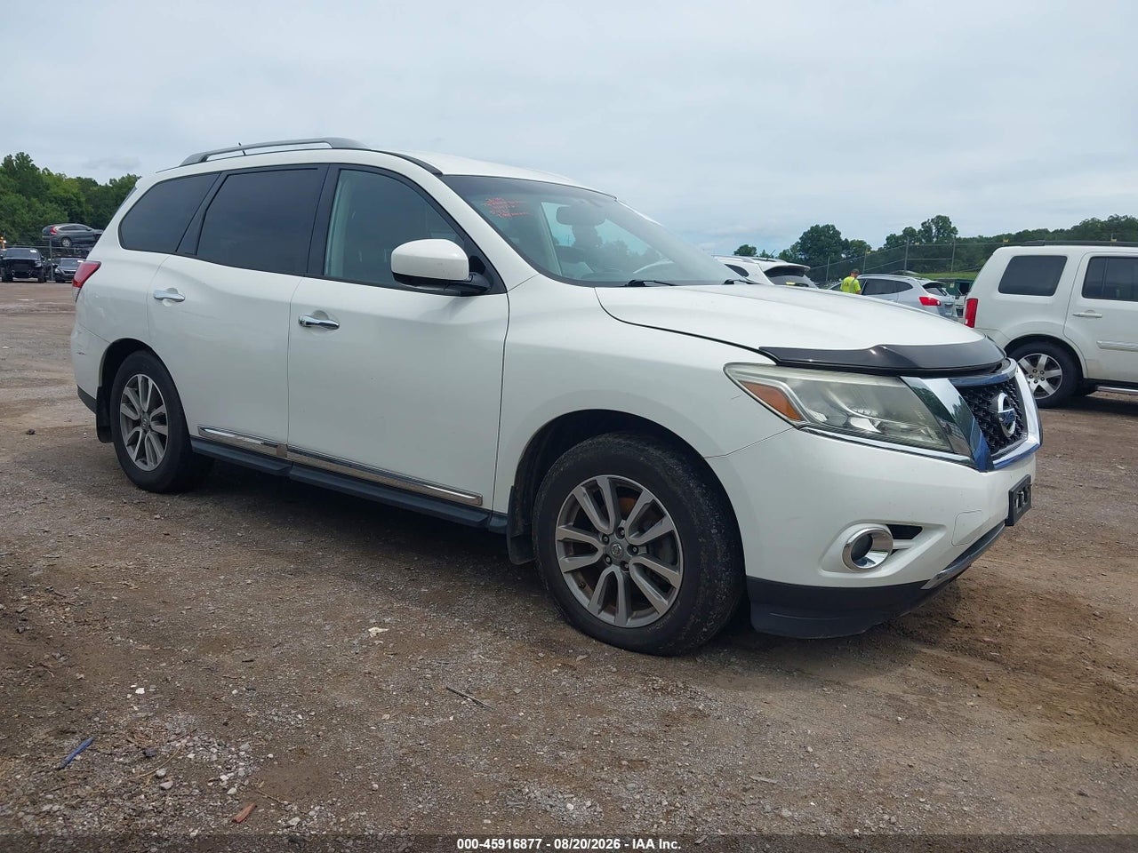 2016 NISSAN PATHFINDER SL