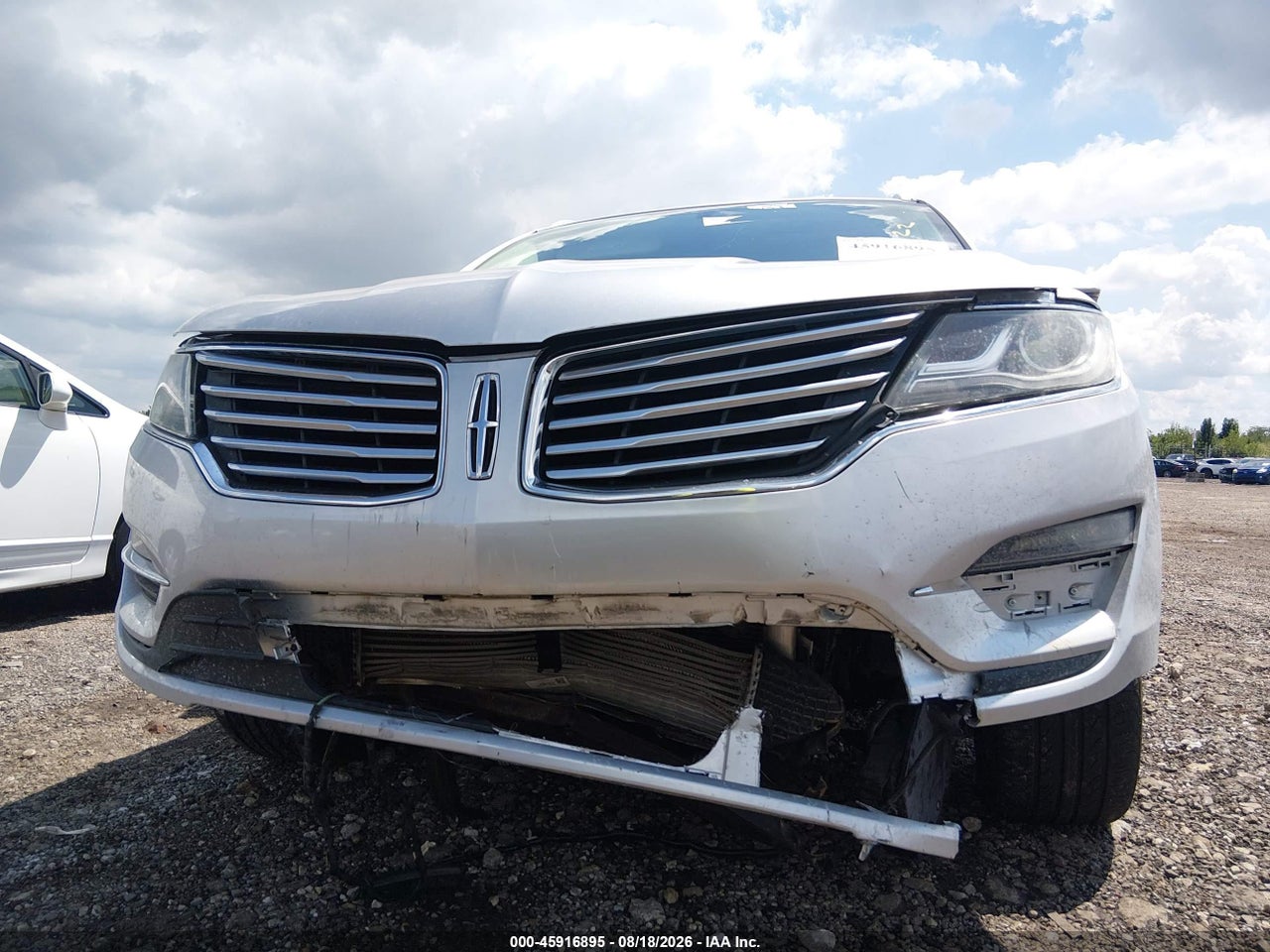 2016 LINCOLN MKC SELECT · 6/10