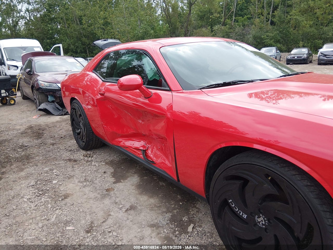 2021 DODGE CHALLENGER GT · 6/11